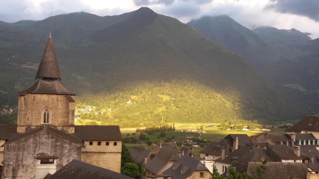Les Rochers Saint-Savin  Exteriér fotografie