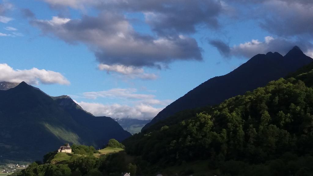Les Rochers Saint-Savin  Exteriér fotografie